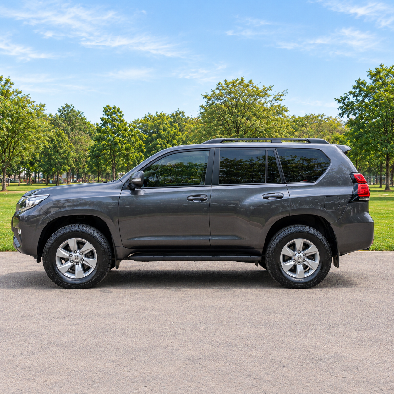 Perfil lateral del Toyota Land Cruiser Prado